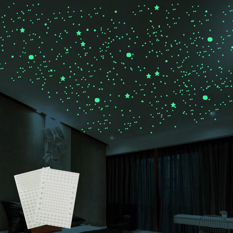211 قطعة ثلاثية الأبعاد فقاعة  - مراجعة Glow In Dark Stars وسعره